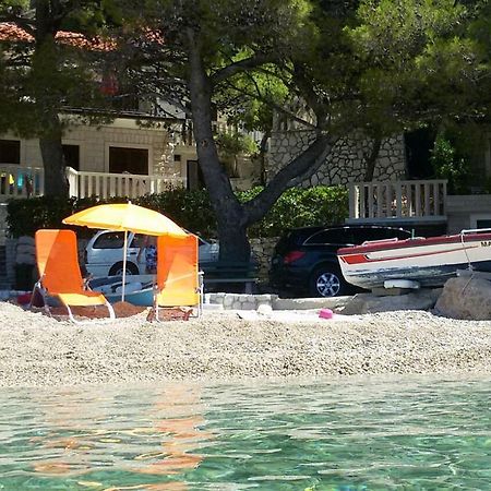 Apartments By The Sea Brela, Makarska - 16065 Esterno foto