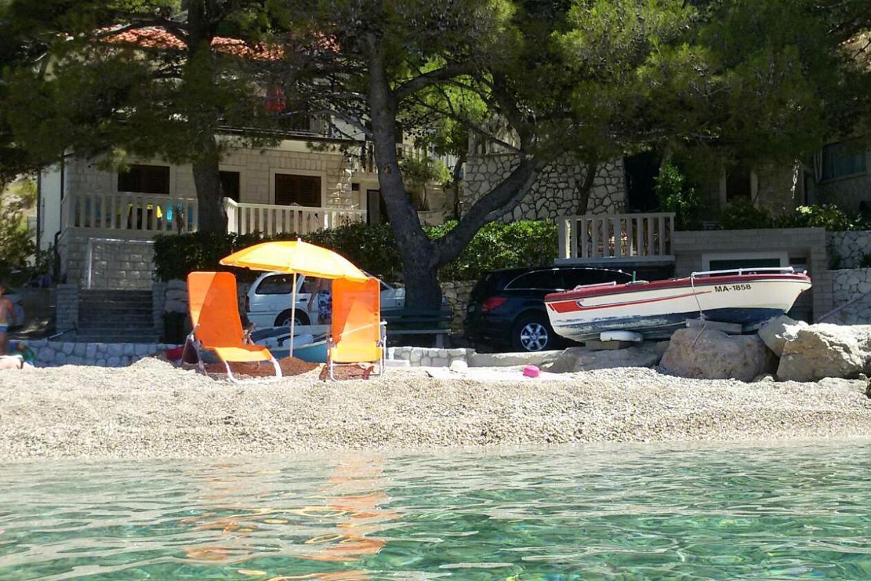 Apartments By The Sea Brela, Makarska - 16065 Esterno foto